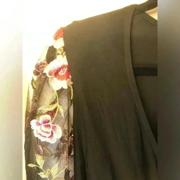 Embroidered Sleeve Jumpsuit - Picture 5 of 16